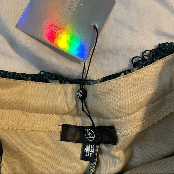 New NWT Missguided SZ 6 Green Lace Tiered Tassel Shorts - Picture 4 of 8